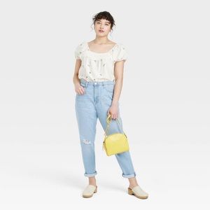 Women's Mid-Rise Boyfriend Jeans - Universal Thread™ Light Wash size 0